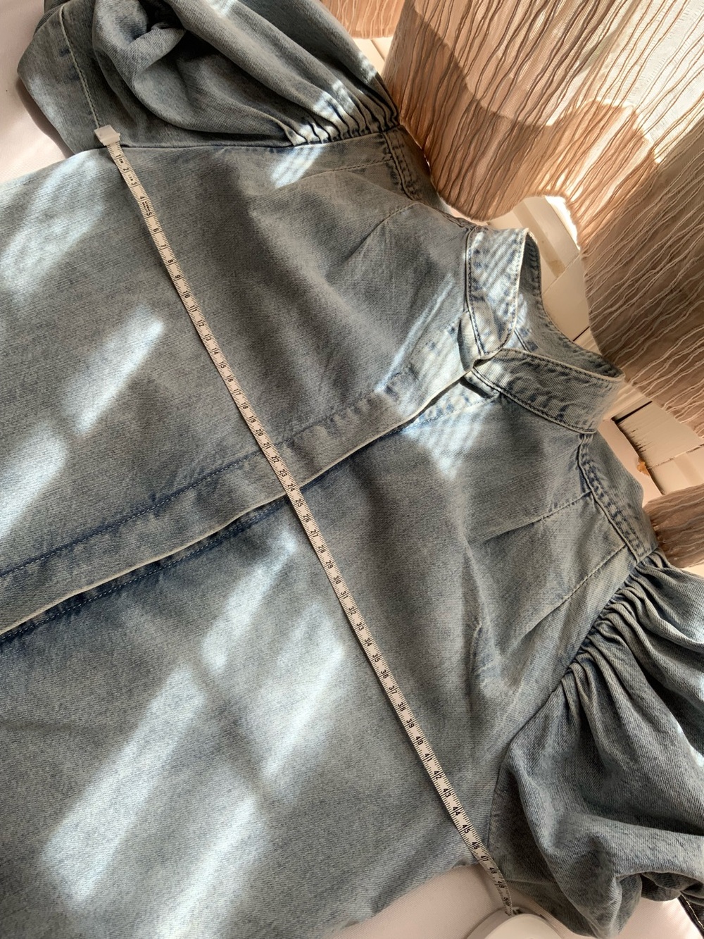 FRAME Pleated Puff Sleeve Denim Shirt | Light Wash | NWT | Size XS - Picture 6 of 6